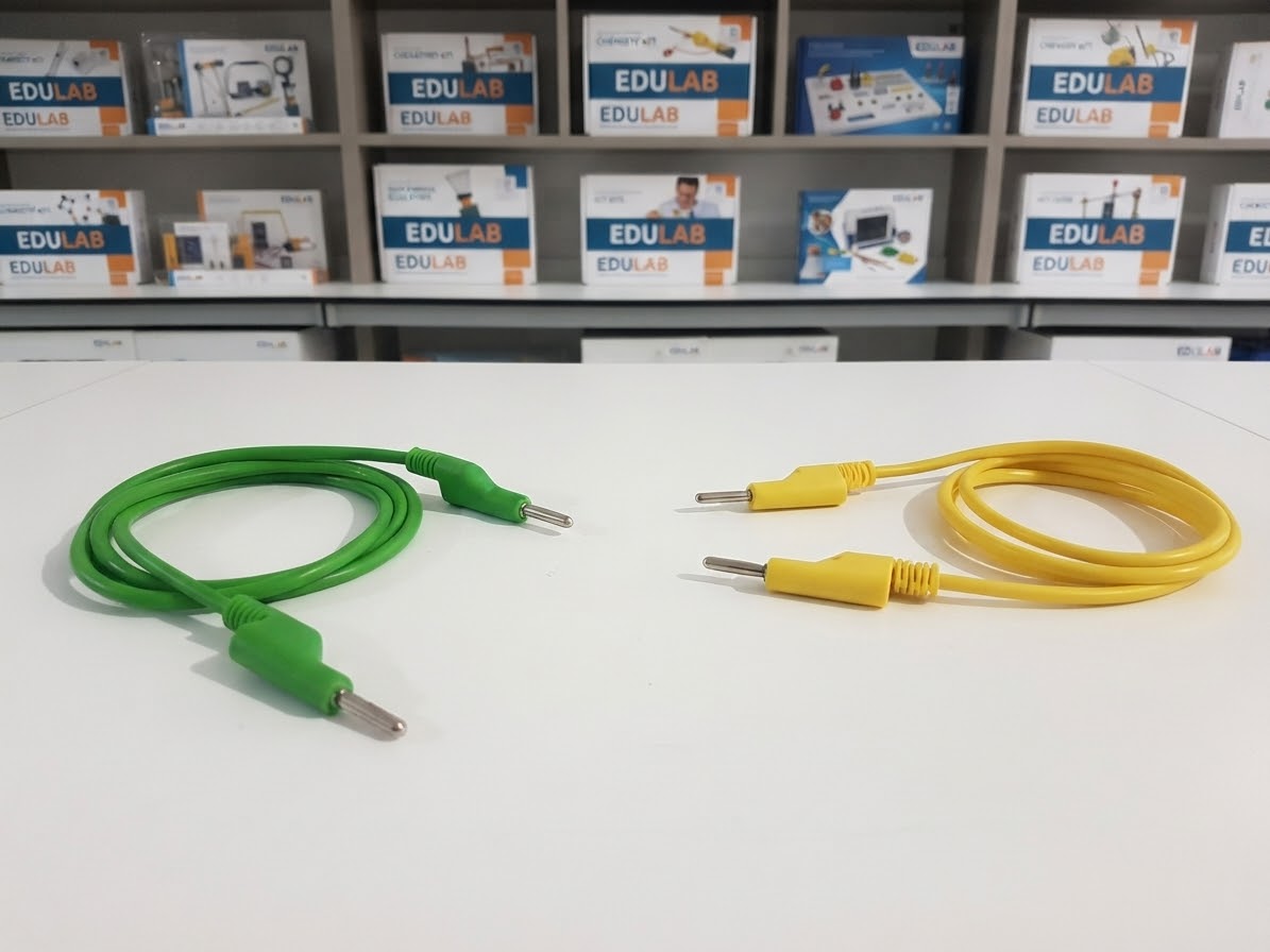 Câble de connexion vert et jaune