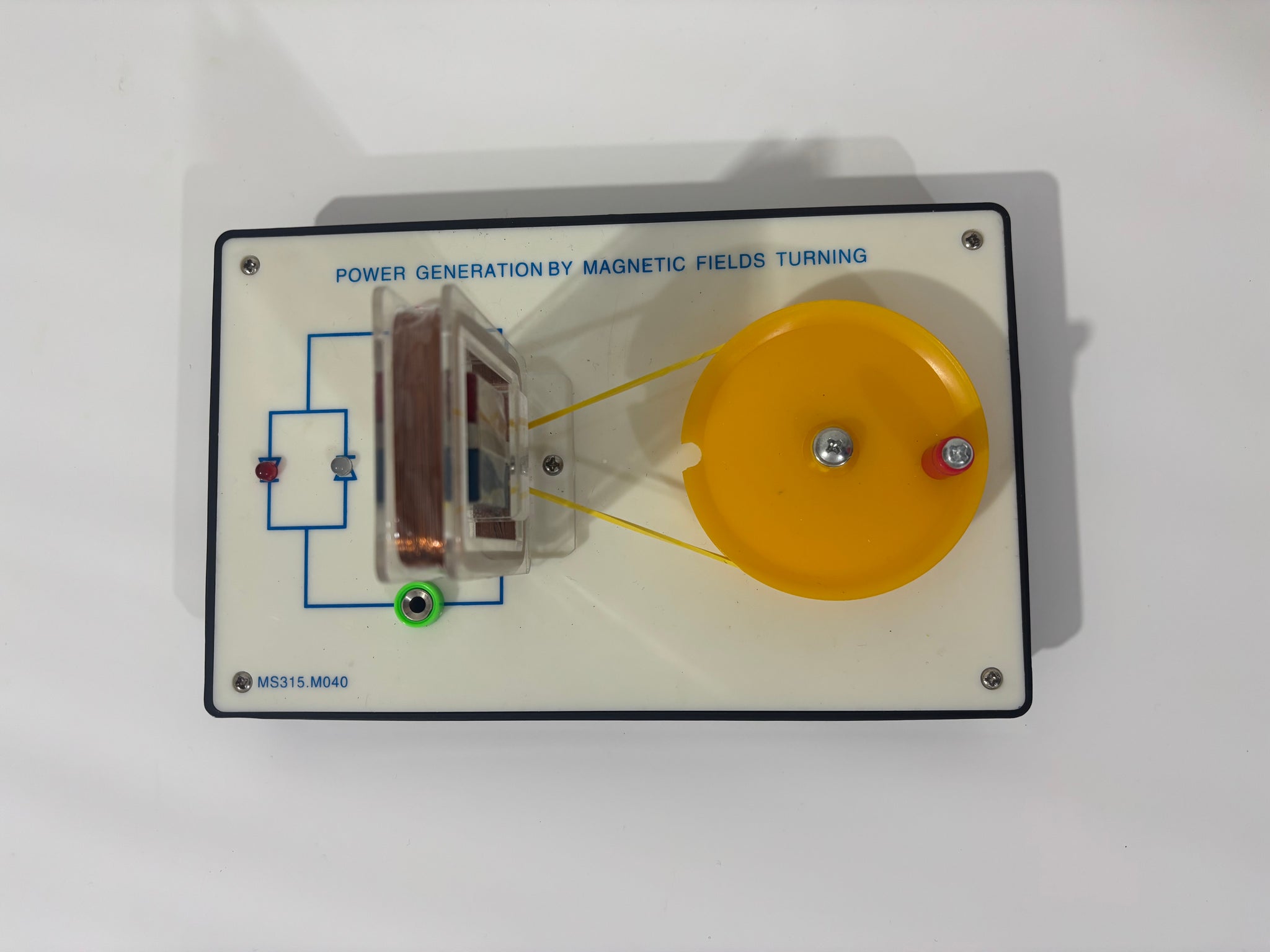 Maquette production du courant -aimant tournant- (MD014)